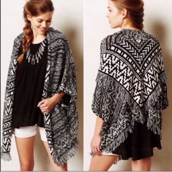 Anthropologie Sweaters - Anthropologie Moth Tribal Fringe Aztec Kimono M